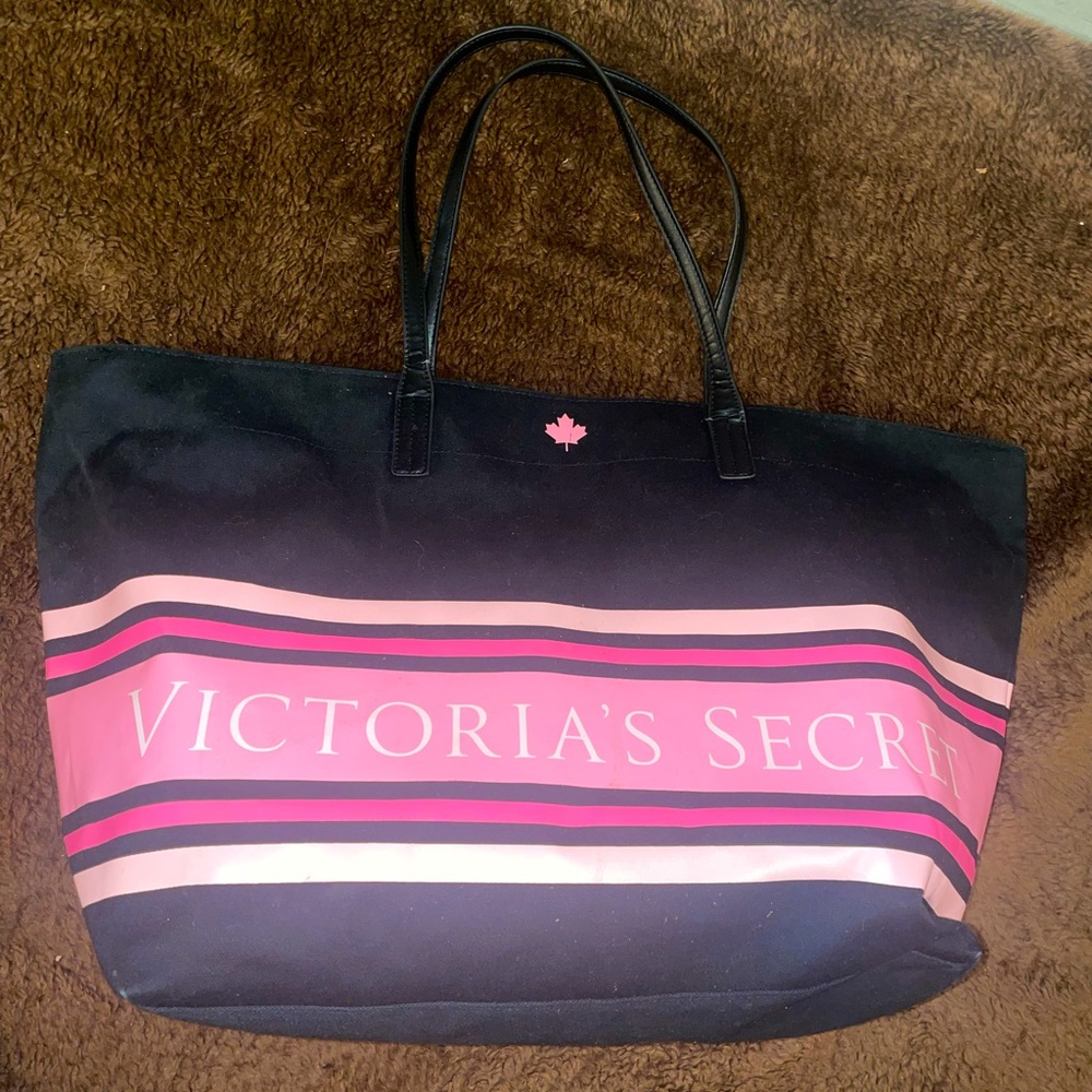 Victoria’s Secret tote bag